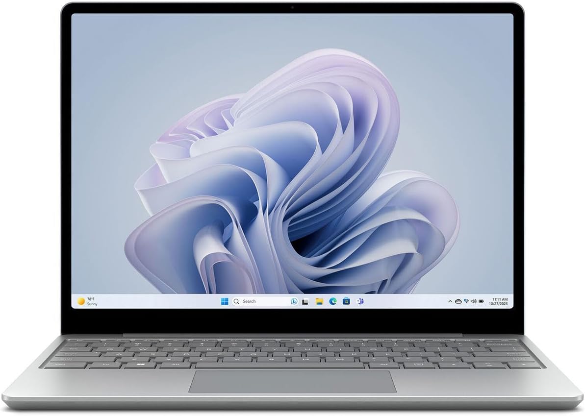 Microsoft Surface Laptop Go reacondicionado 12,4 pulgadas - Intel Core i5-1035G1 y 8 GB RAM - SSD 128 GB gráficos integrados - Teclado QWERTY inglés platino