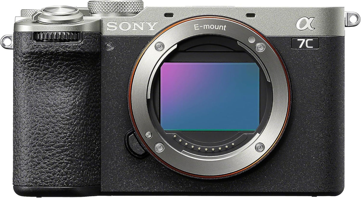 Sony Alpha 7C II Cámara mirrorless full frame - Sensor CMOS de 33 MP con autoenfoque en tiempo real - Vídeo 4K y ráfaga de 10 fps - Pantalla táctil de ángulo variable
